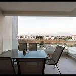 The Icon 103 - Luxury 2br With Pool, Mythical Seas - Protaras *