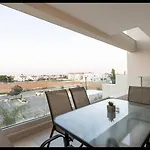 The Icon 103 - Luxury 2br With Pool, Mythical Seas - Protaras Paralimni