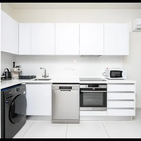Lägenhet The Icon 103 - Luxury 2br Sea View With Pool, Mythical Seas - Protaras *