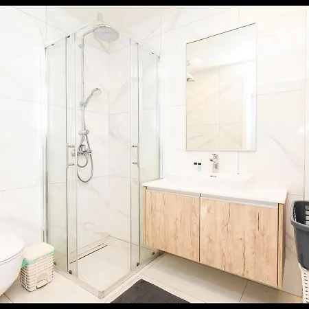 The Icon 103 - Luxury 2br Sea View With Pool, Mythical Seas - Protaras