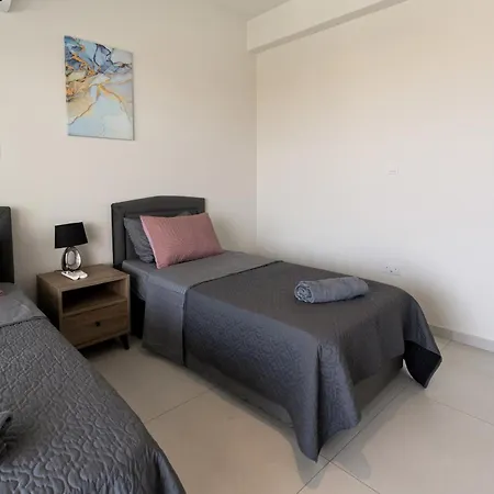 The Icon 103 - Luxury 2br Sea View With Pool, Mythical Seas - Protaras *