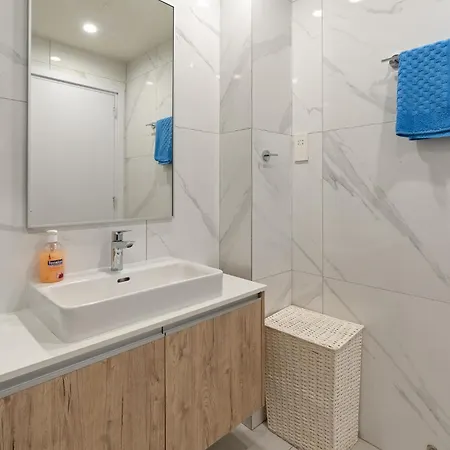 The Icon 103 - Luxury 2br Sea View With Pool, Mythical Seas - Protaras Paralimni