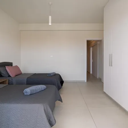 The Icon 103 - Luxury 2br Sea View With Pool, Mythical Seas - Protaras *