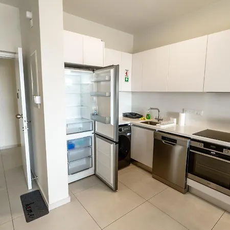 The Icon 103 - Luxury 2br Sea View With Pool, Mythical Seas - Protaras Lägenhet *